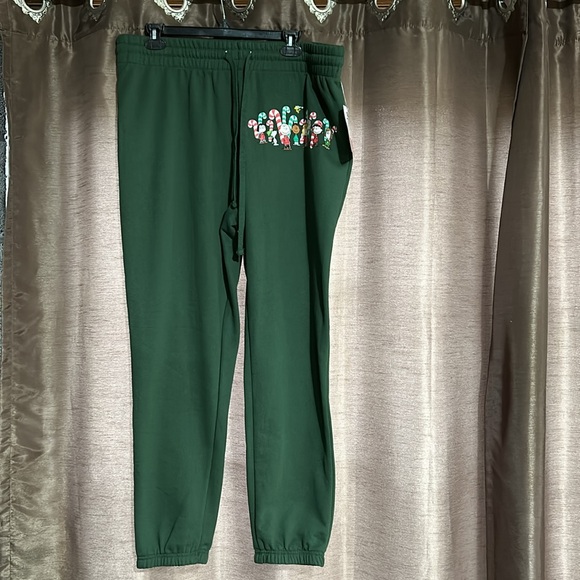 Peanuts sweatpants. - Picture 3 of 4